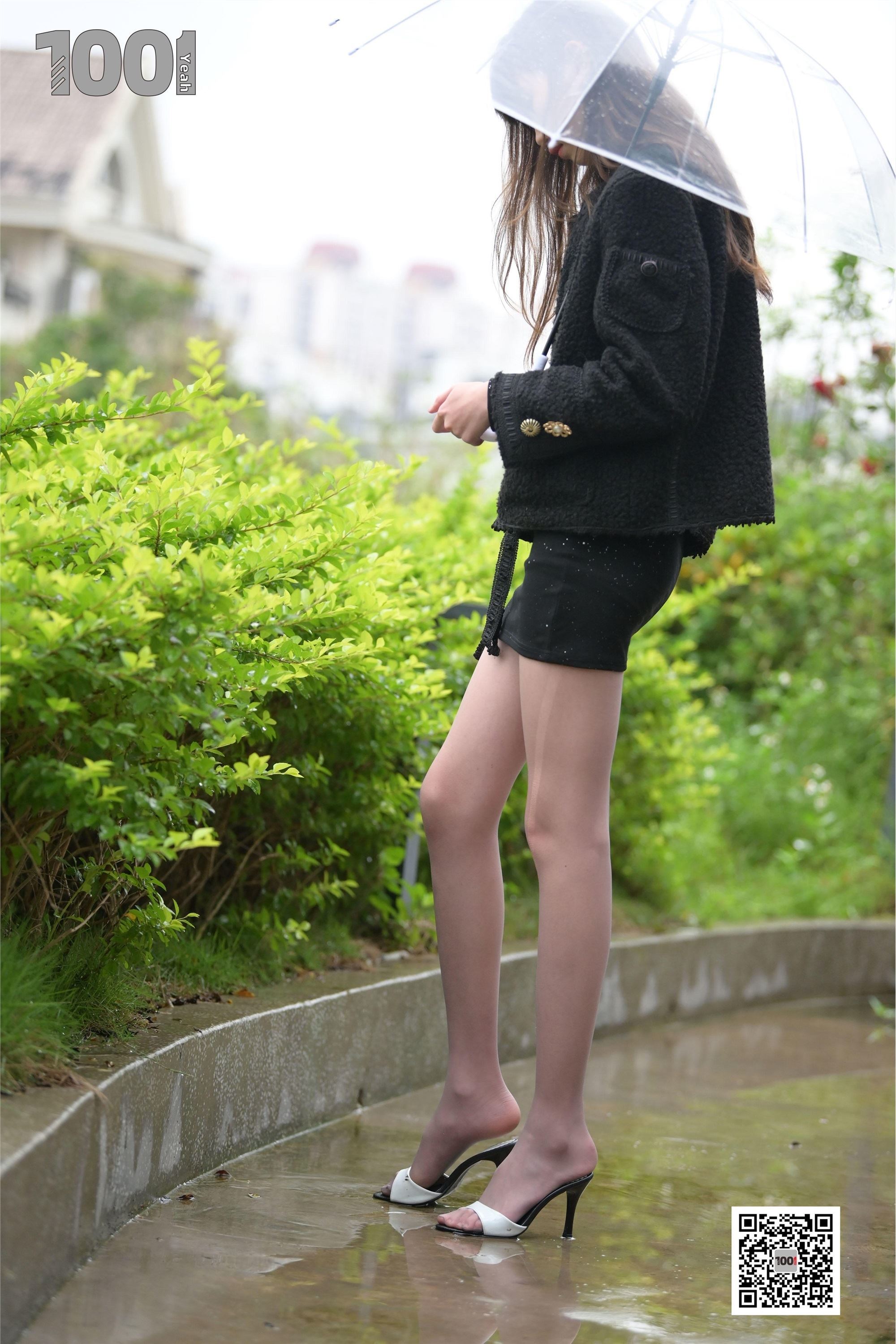 IESS异思趣向  一千零一夜《雨中漫步3》